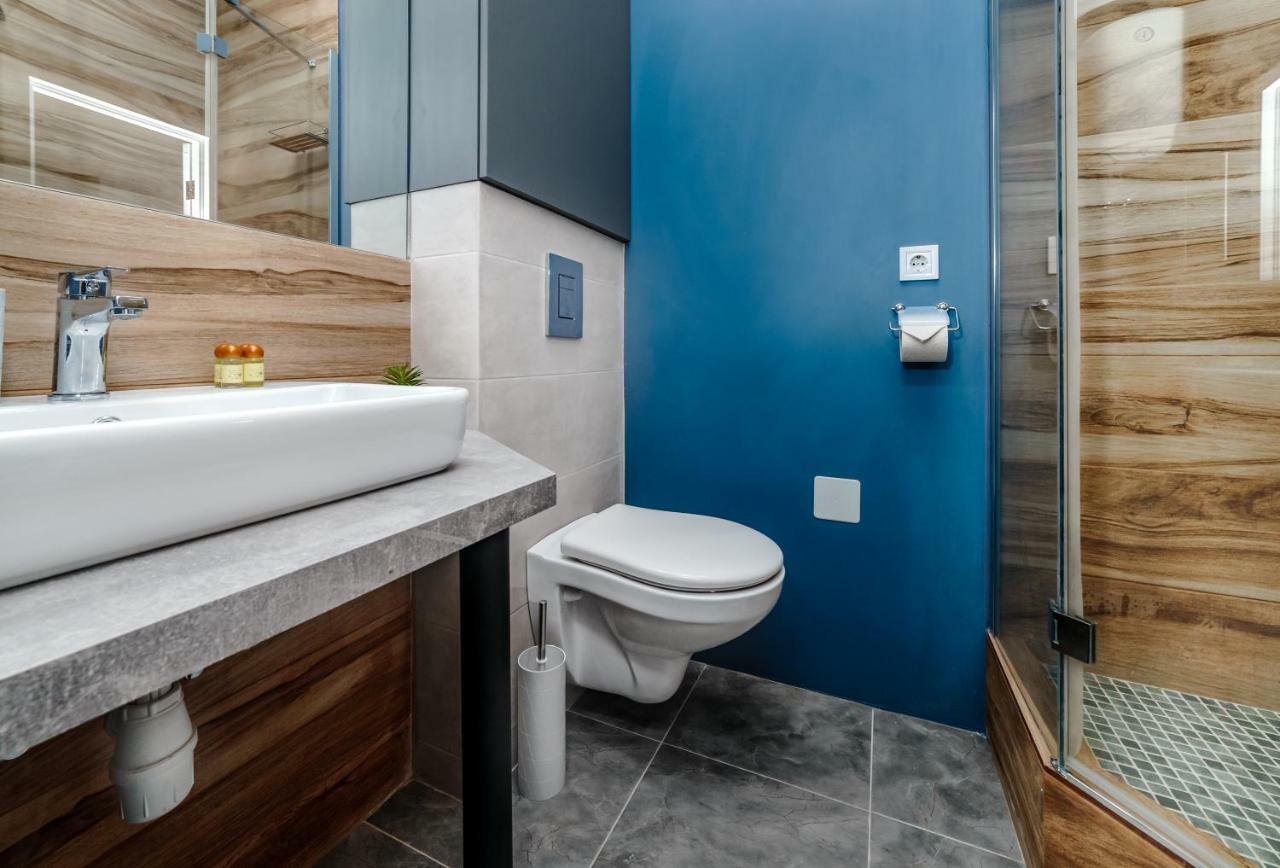 Apartamento Arkadiiskaia Zhemchuzhina U Moria Odesa Exterior foto